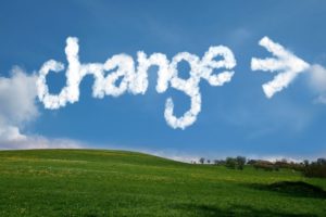 changeと書かれた空の画像